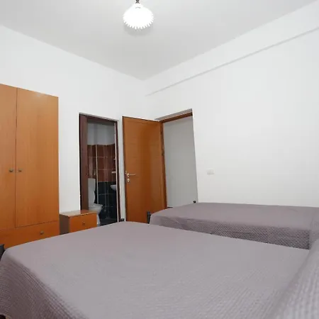 Hotelgodini Aparthotel *