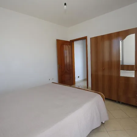 Aparthotel Hotelgodini