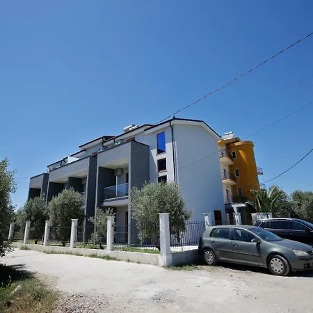 Hotelgodini Aparthotel *